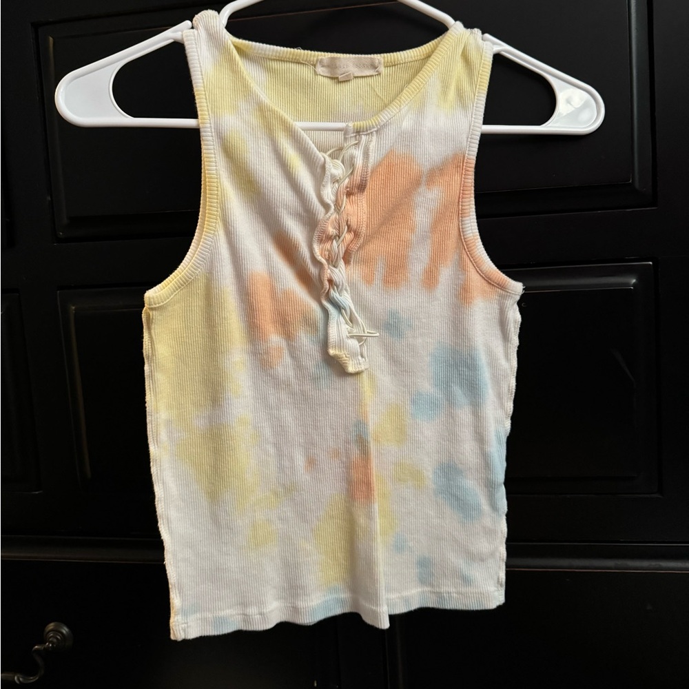 cutest tank top!